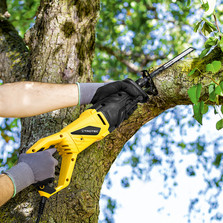 La PRCS 10-850 : pour scier les branches